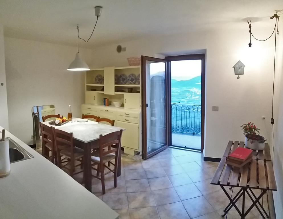 Апартаменты Dolce Casa Веццано-Лигуре Экстерьер фото
